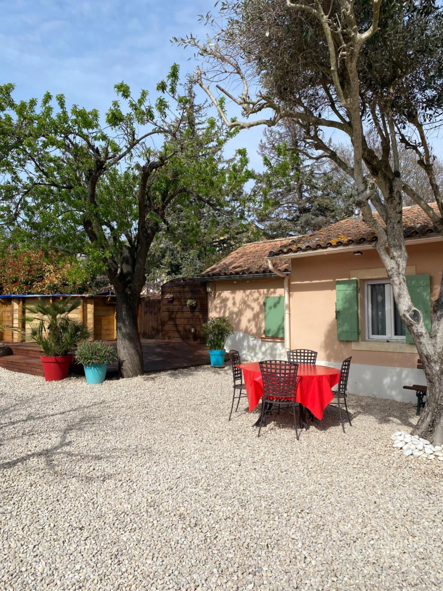 Gite 135 C Саррьян Экстерьер фото